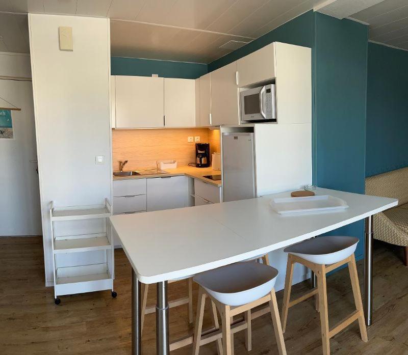 Ferienwohnung Superbe T3 Les Pieds Dans L'Eau, Parking, Piscine En Ete Lacanau Exterior foto